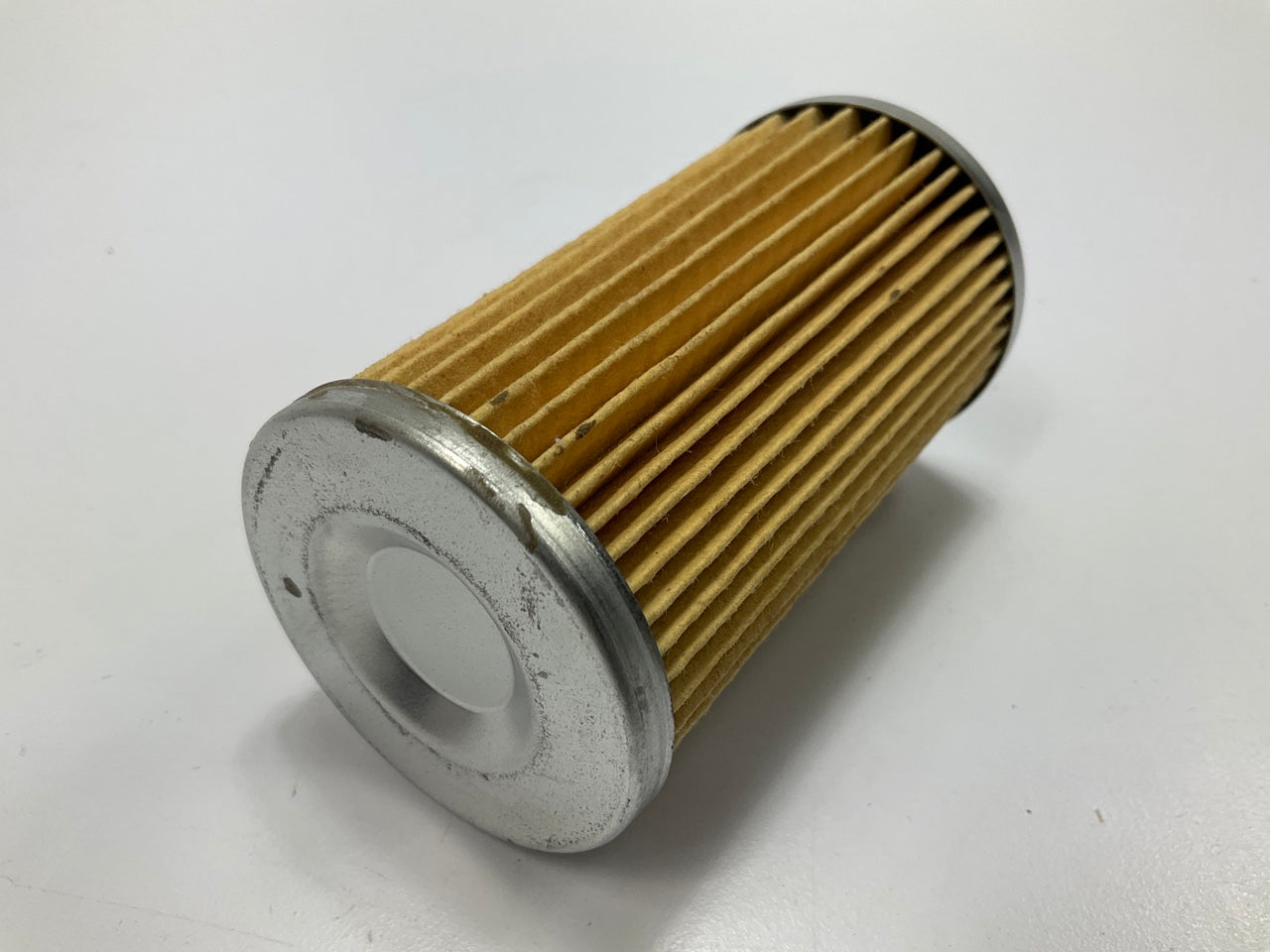 Carquest 86507 Fuel Filter Replaces C10517 33507 F54557 L5603F FF882 P502161