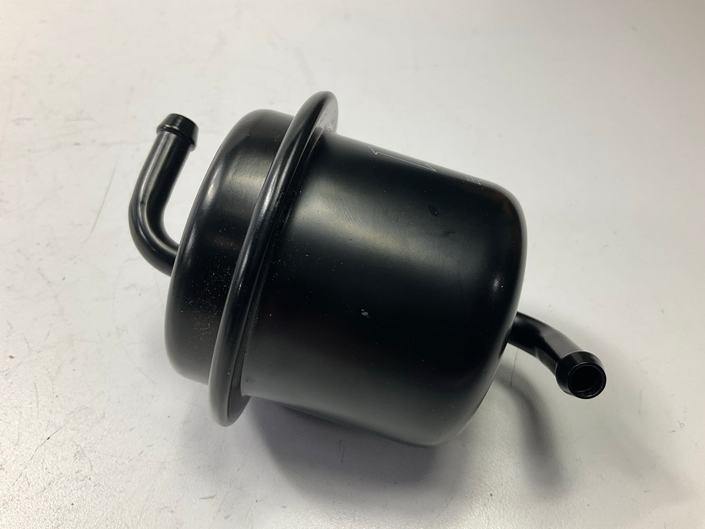 Carquest 86569 Fuel Filter For 1995-1997 Suzuki Swift, 1958-01 Metro