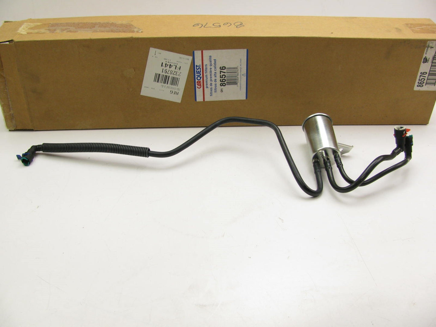 Carquest 86576 Fuel Filter Replaces: 33734 F65239 3734 G6642 GF348 BF7763 GF851