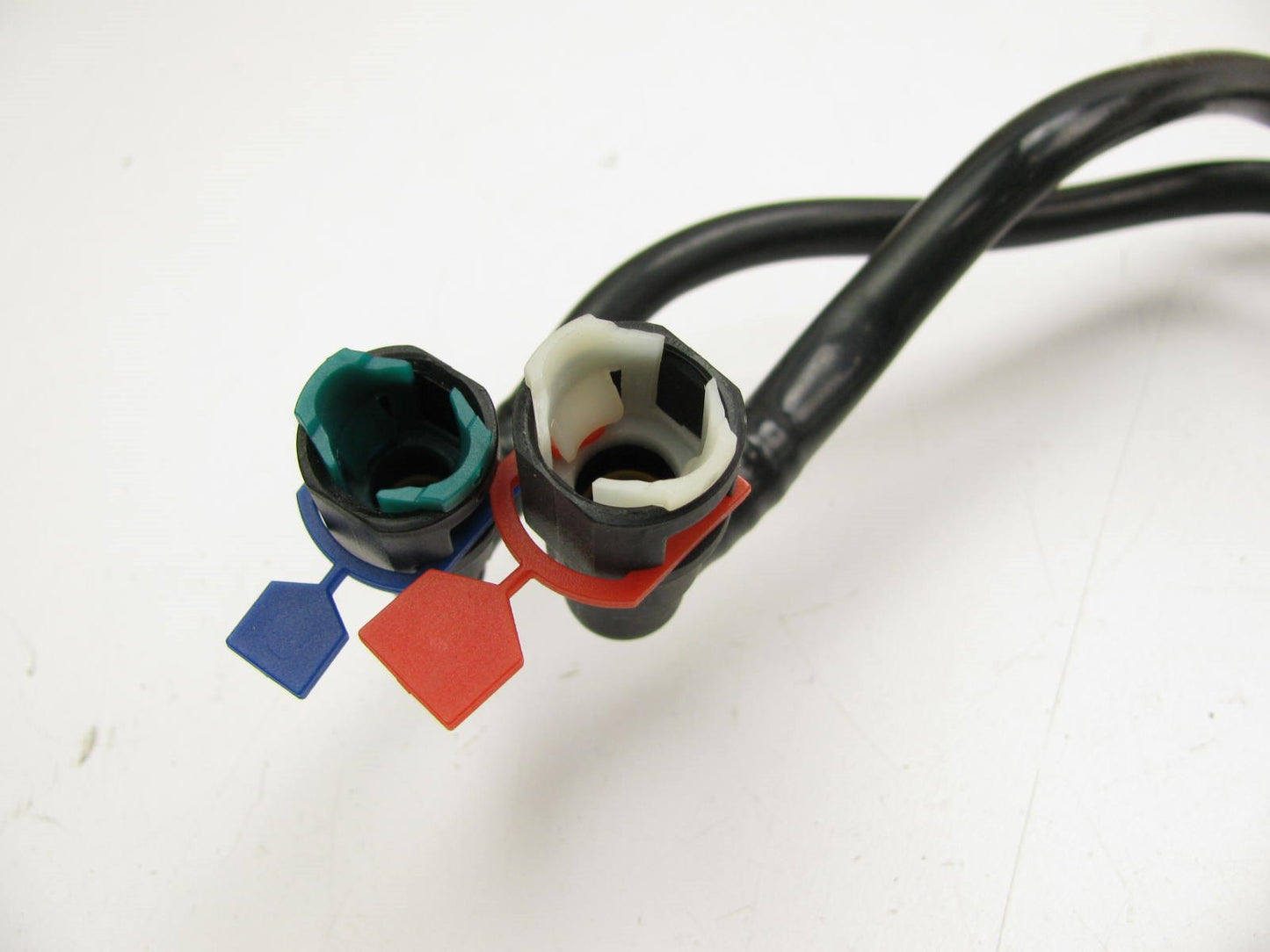 Carquest 86576 Fuel Filter Replaces: 33734 F65239 3734 G6642 GF348 BF7763 GF851
