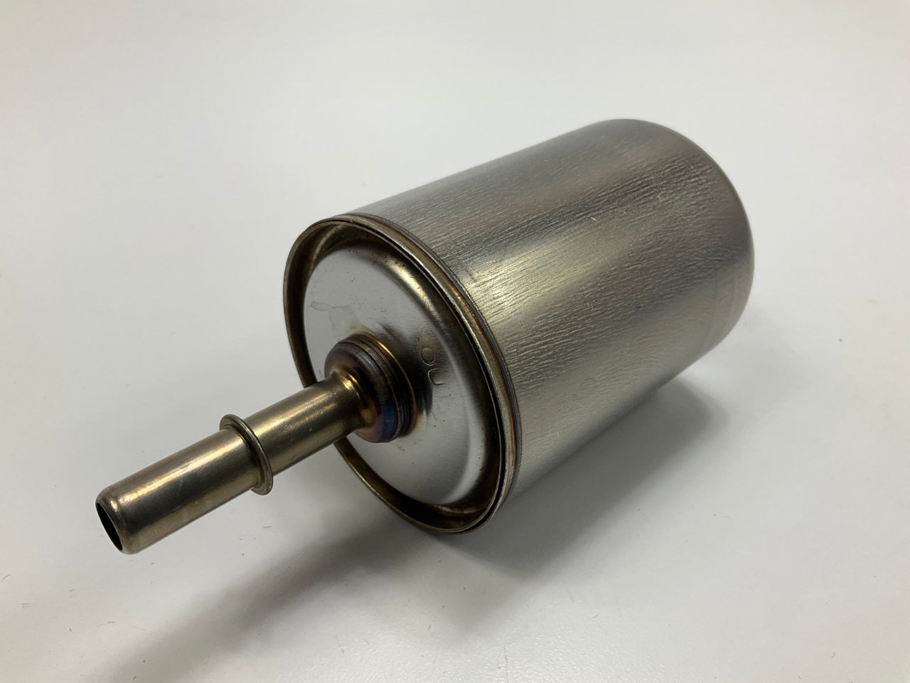 (2) Carquest 86579 Fuel Filter - 1997-2005 Chevy Blazer, GMC Jimmy 97-04 S10,