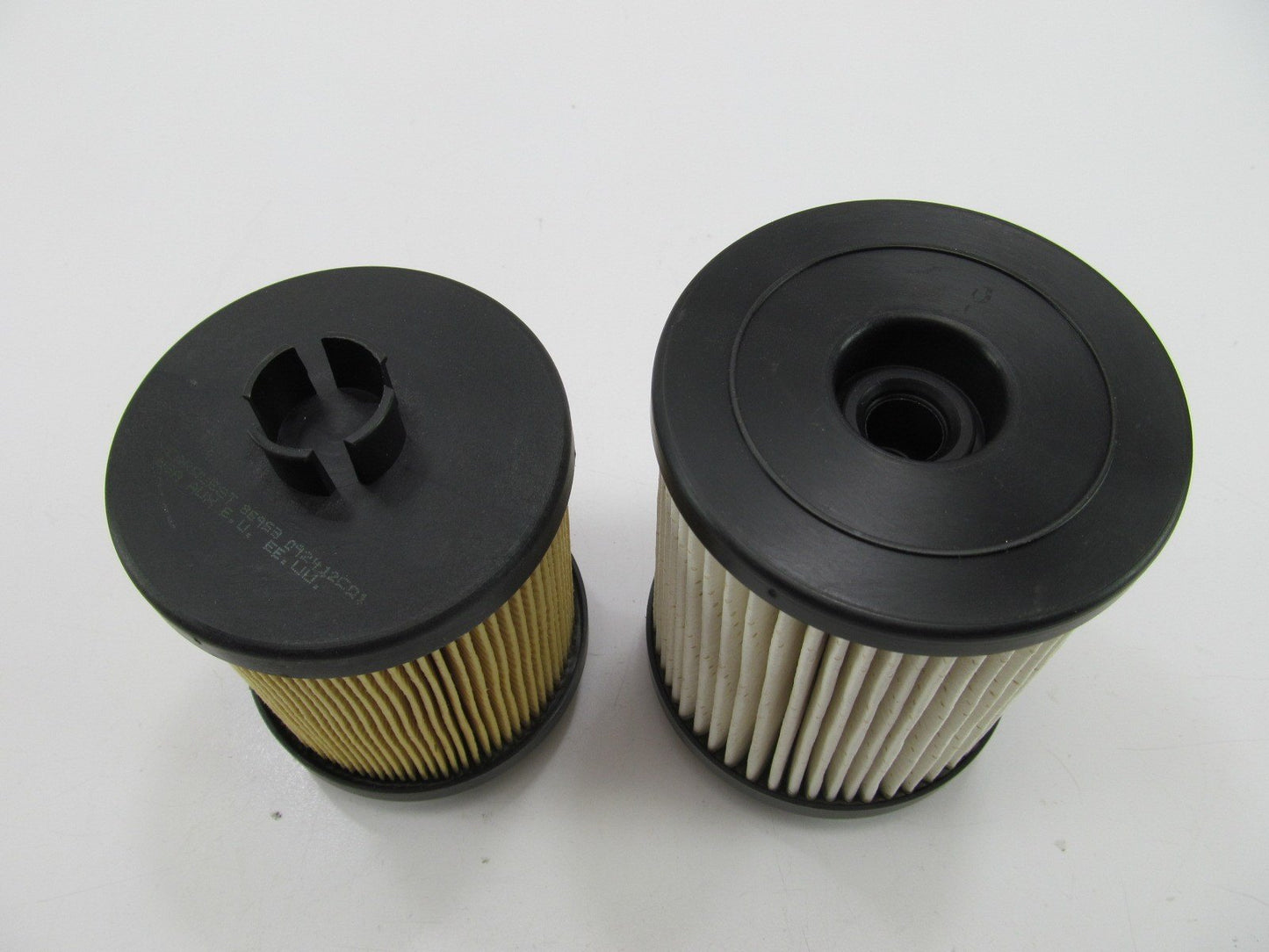 Carquest 86963 Fuel Filter Kit For 2008-2010 Ford Super Duty 6.4L-V8 Powerstroke