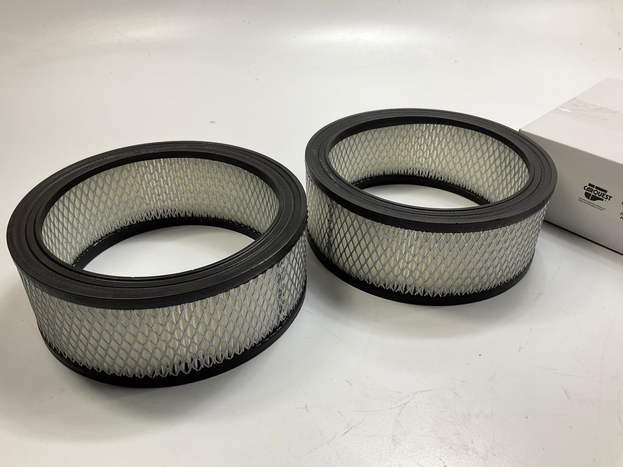 (2) Carquest 87011 Engine Air Filter