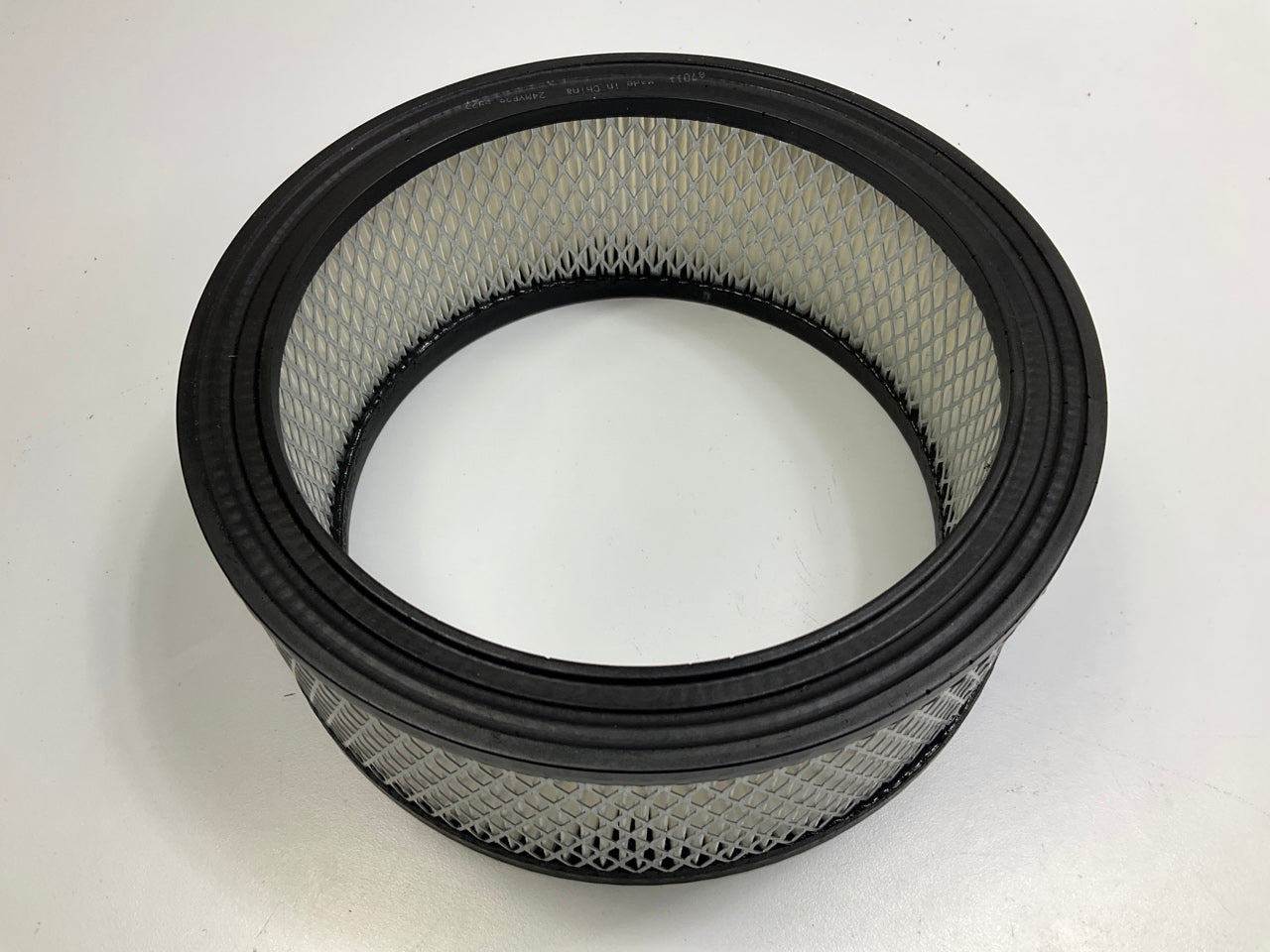 (2) Carquest 87011 Engine Air Filter