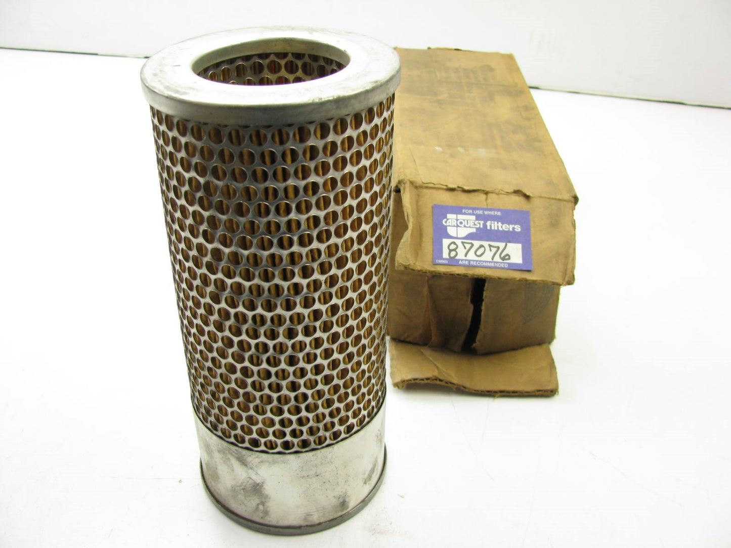 Carquest 87076 Air Filter For Massey Ferguson Dozers Construction Farm & Lawn