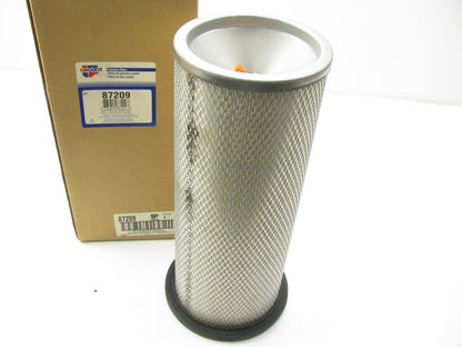Carquest 87209 Air Filter Replaces: 42209 A62200 LAF9373 AF1904M AF820M P153357