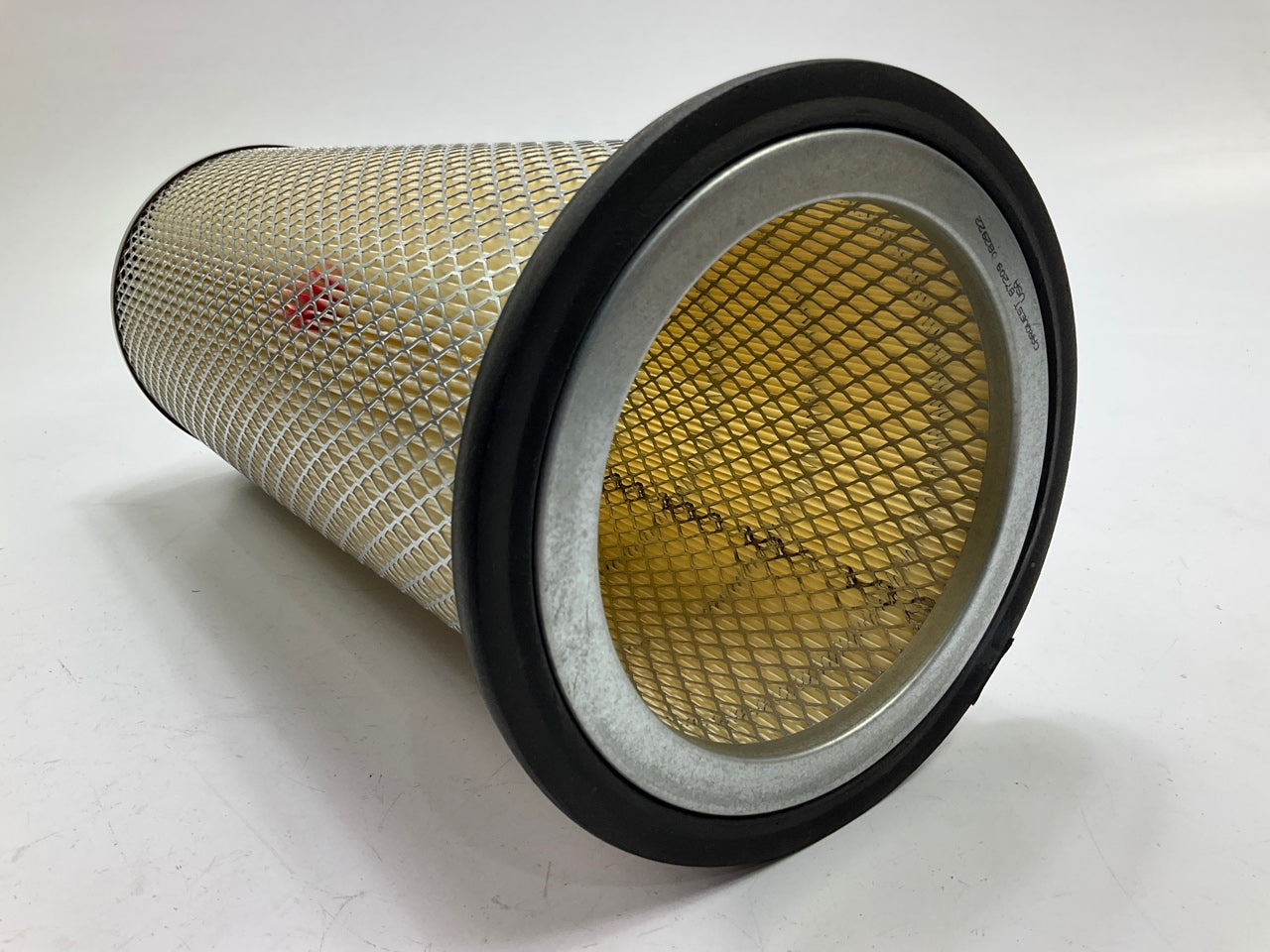 Carquest 87209 Air Filter Replaces: 42209 A62200 LAF9373 AF1904M AF820M P153357