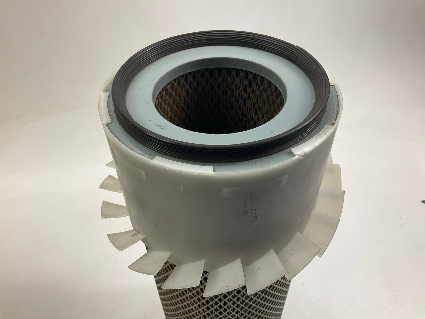 Carquest 87211 Air Filter - Replaces PA1850FN, AF1984K, 3I0057, 42211