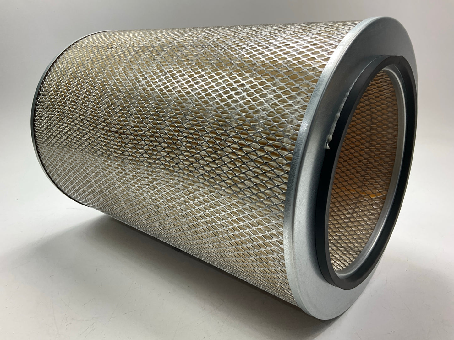 Carquest 87235 Air Filter Replaces PA2573 P124867 AF4553M LAF1845 42235 A73226