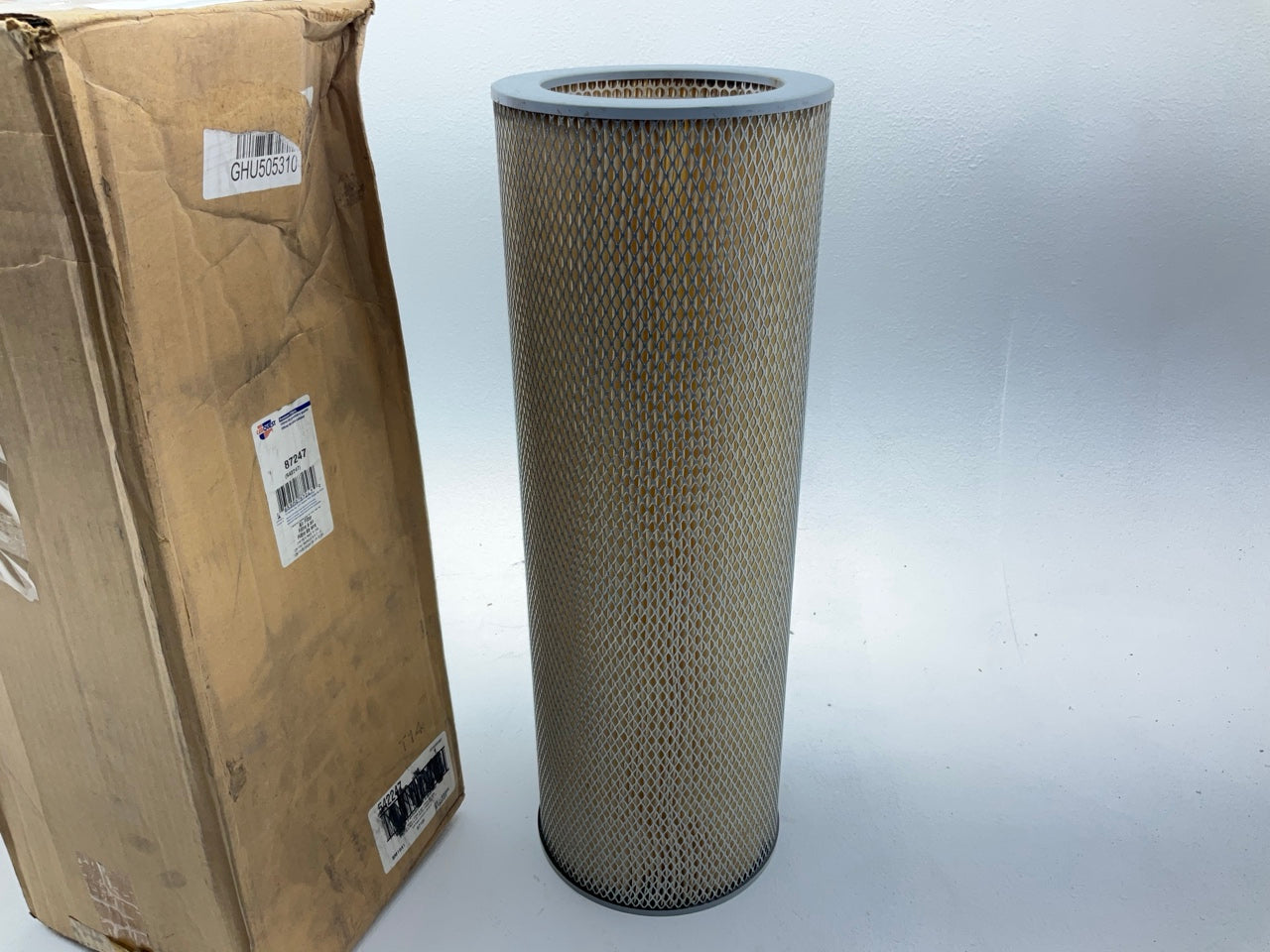 Carquest 87247 Air Filter - Replaces WIX 42247, NAPA Gold 2247