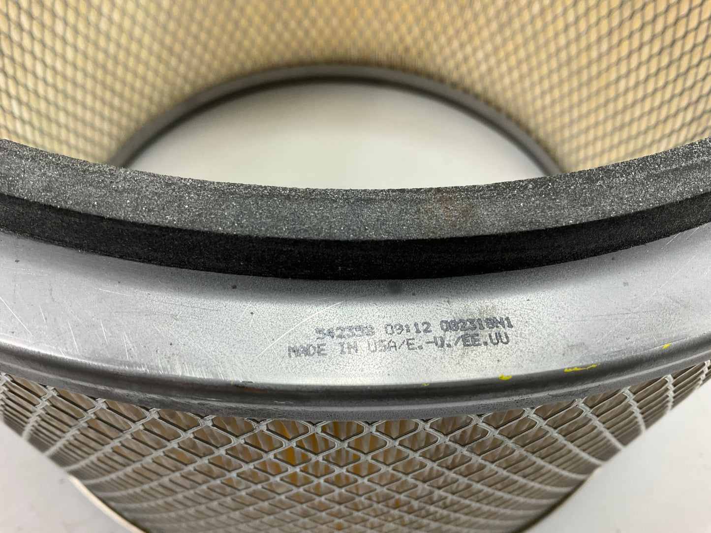 Carquest 87358 Air Filter - Replaces Wix 42358, Nelson 810476, LAF22085