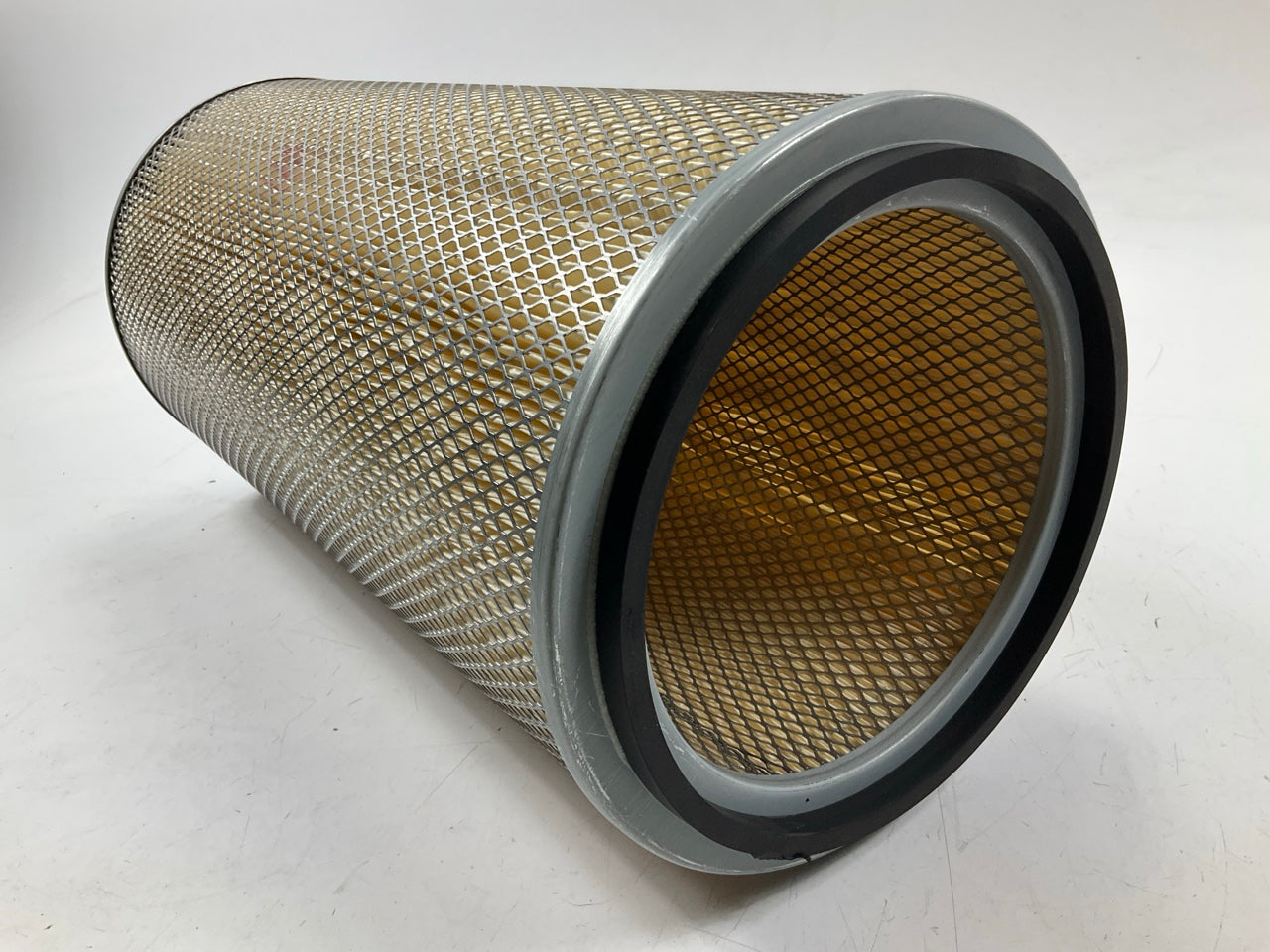 Carquest 87441 Air Filter Replaces: 9Y7663, 3040562, CA573SY, AF857