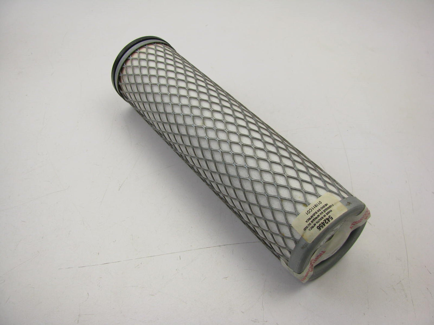 Carquest 87456 Air Filter Replaces: CA8455SY 42456 AF2273 P606959 PA2861 93456