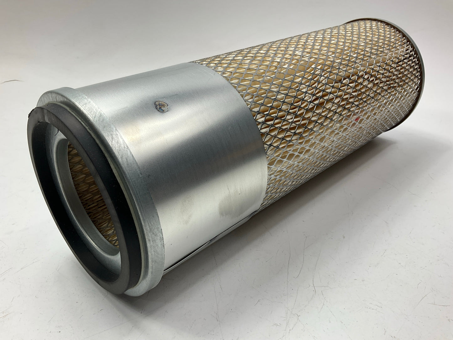 Carquest 87499 Air Filter Replaces 42499, AF3032, A63032, 383711R94