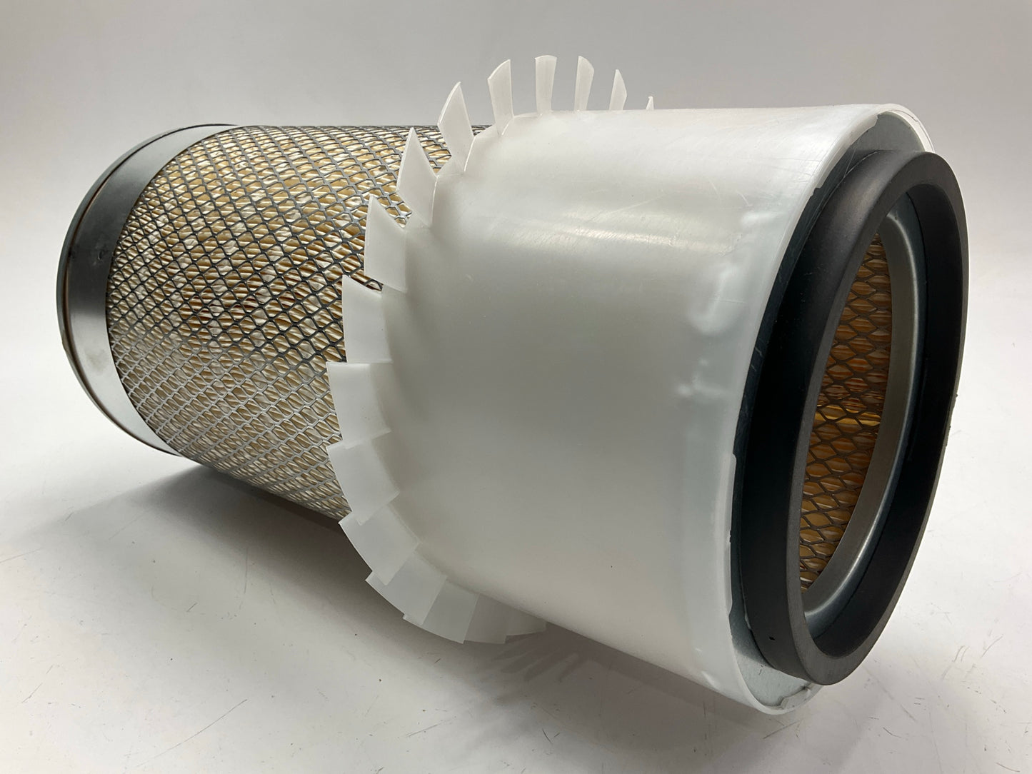 Carquest 87515 Air Filter Replaces 42515, 537336R1, FA589, CAK1526, LAF1857