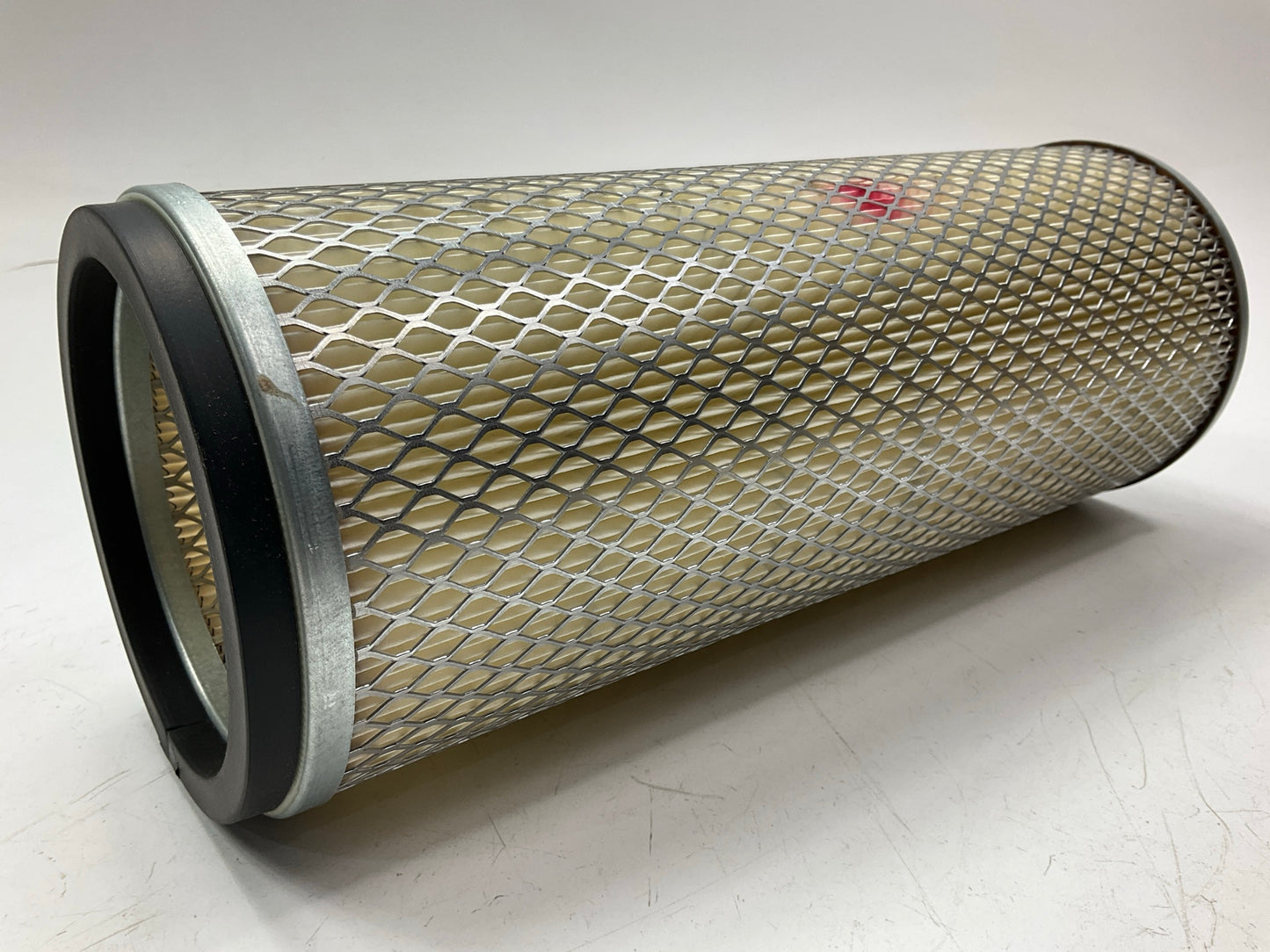 Carquest 87516 Air Filter Replaces 42516, FA266, LAF1898, 392516R91, FAF211
