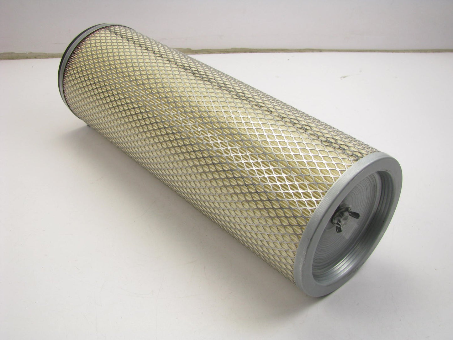 Carquest 87529 Air Filter Replaces 42529 A73011 2529 AF461 AF918 P118216 PA2388