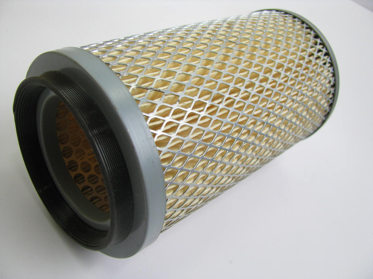 Carquest 87541 Air Filter Replaces CA508SY 42541 A22216 LAF1831 AF1194 AF828