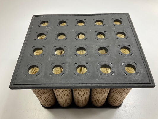 Carquest 87585 Heavy Duty Air Filter Replaces 42585 AF2189 LAF2020 AF168 AF452