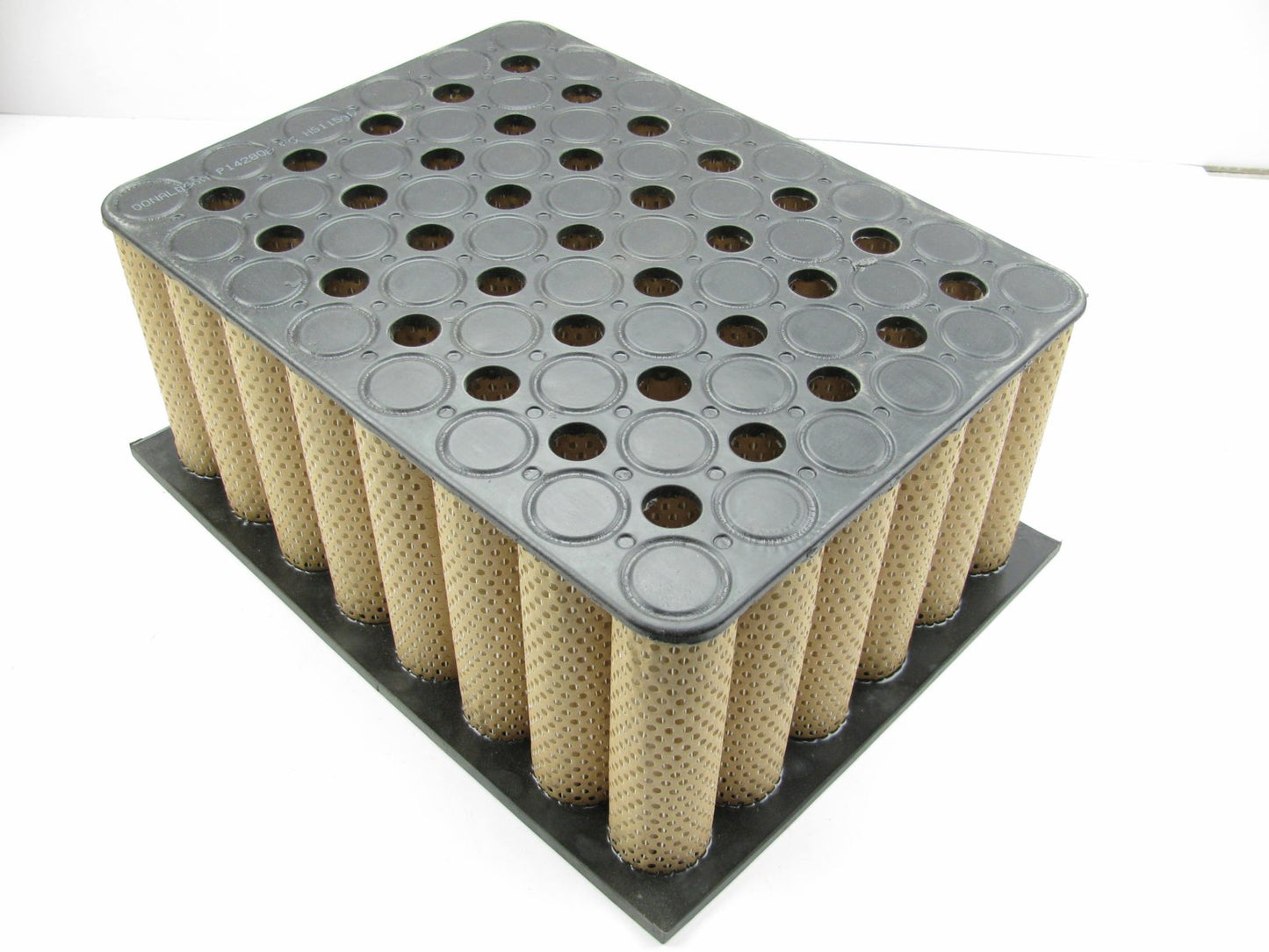 Carquest 87589 Air Filter Replaces: 42589 A32194 AF166 AF459 P142806 PA1783