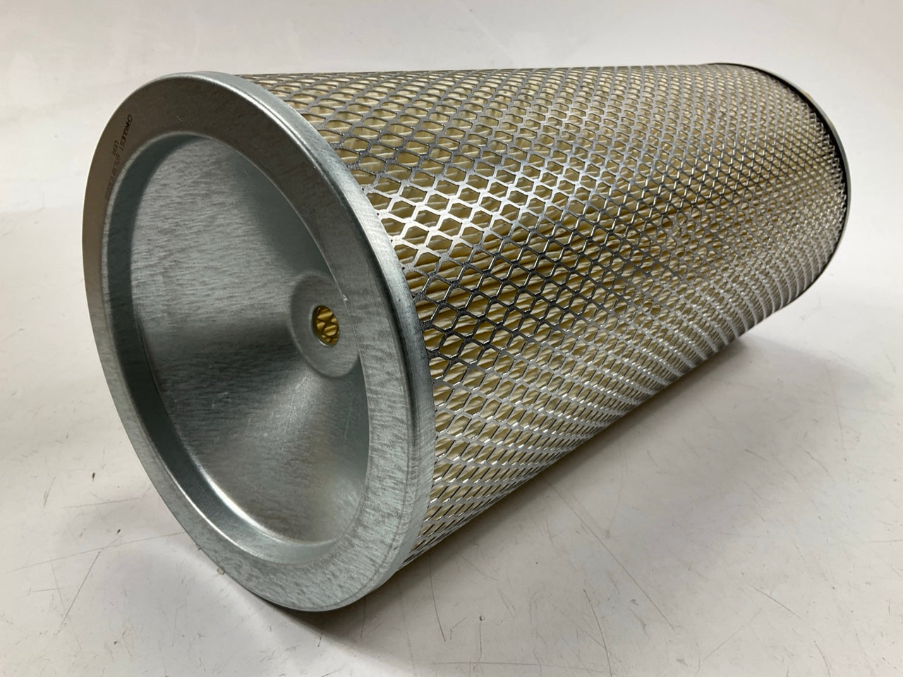 Carquest 87638 Air Filter Replaces 42638, 70561N, AF3004, 5839AF929, 681654C91