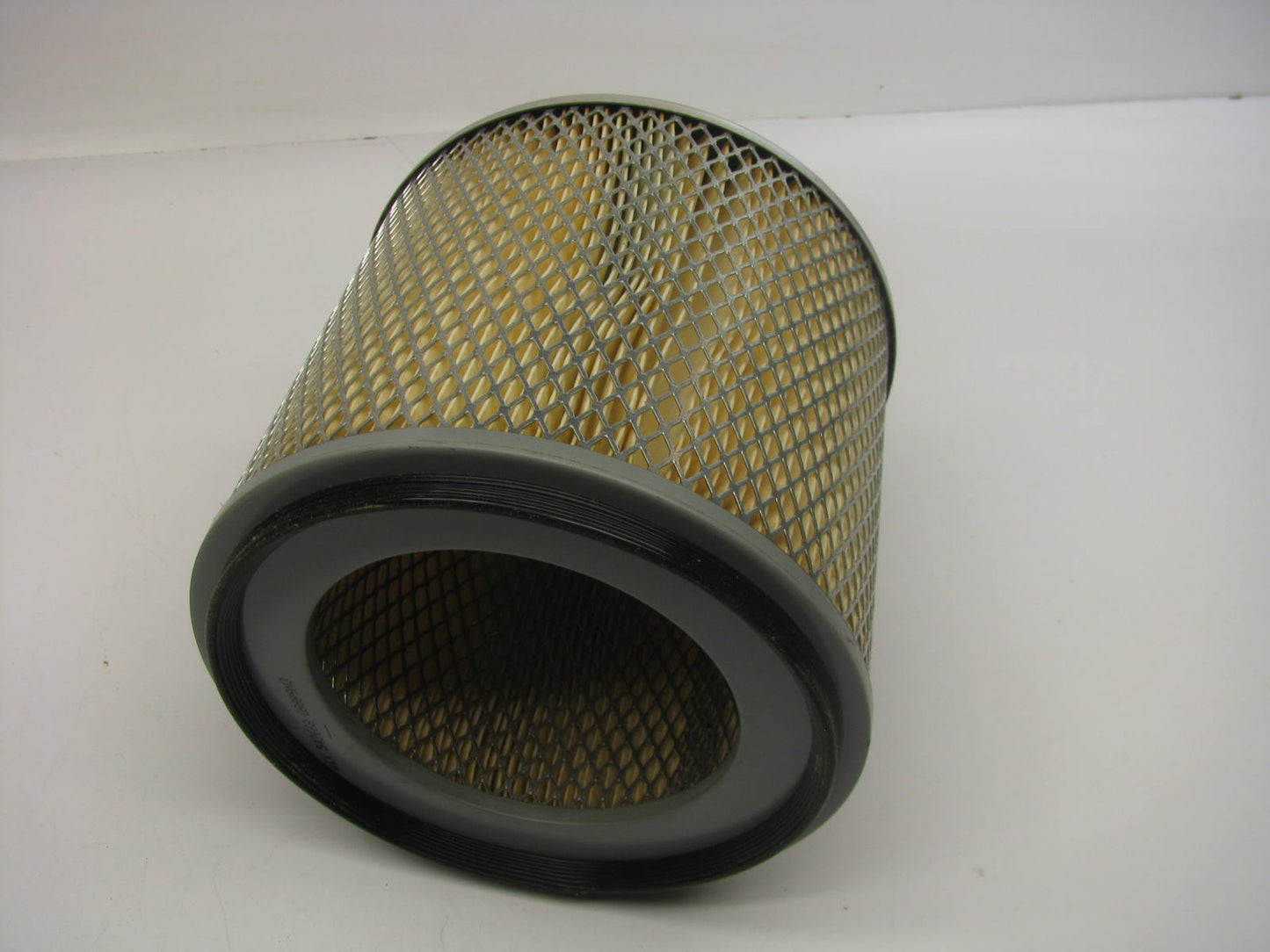 Carquest 87668 Air Filter Replaces CA1502SY 42668 A22944 LAF7933 FAF302 AF1665