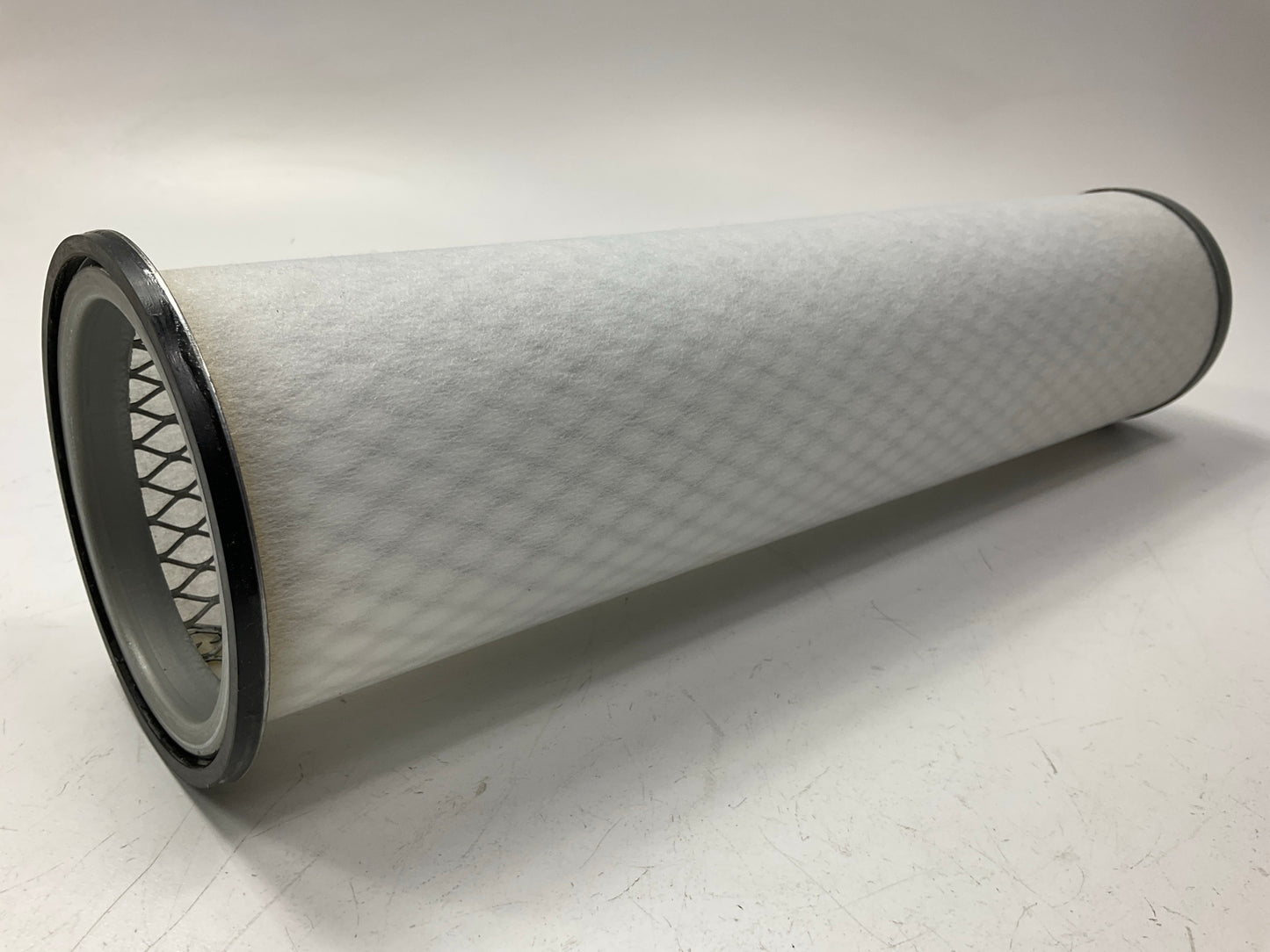 Carquest 87679 Air Filter Replaces CA1543SY 42679 A63031 LAF1723 AF458 AF988