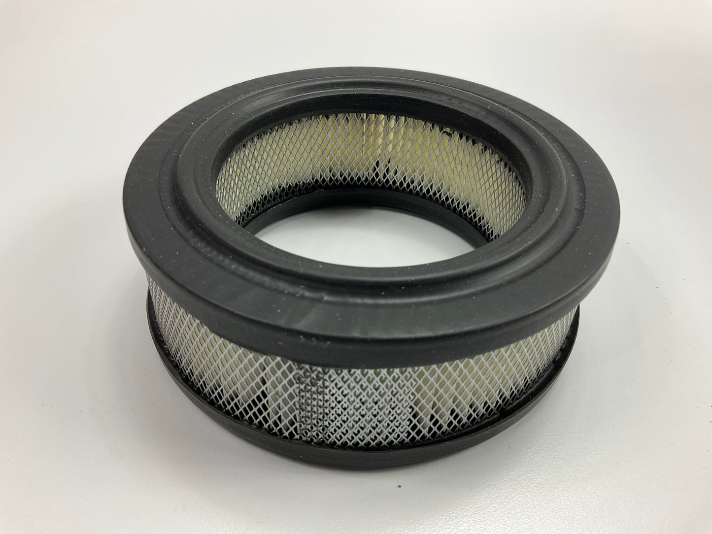 Carquest 87724 Air Filter - Replaces PA2071, P606951, CA10986, LAF22095, 42724