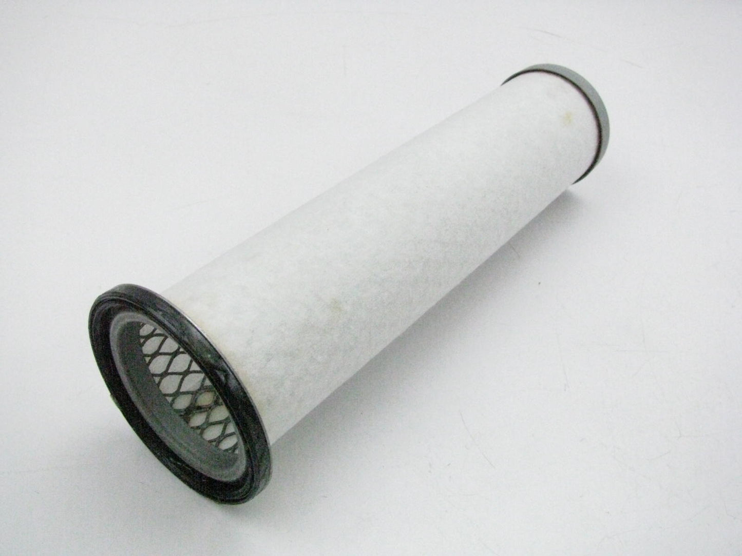 Carquest 87769 Air Filter Replaces: AF4510 A43156 42769 1043327-M91 LAF1793