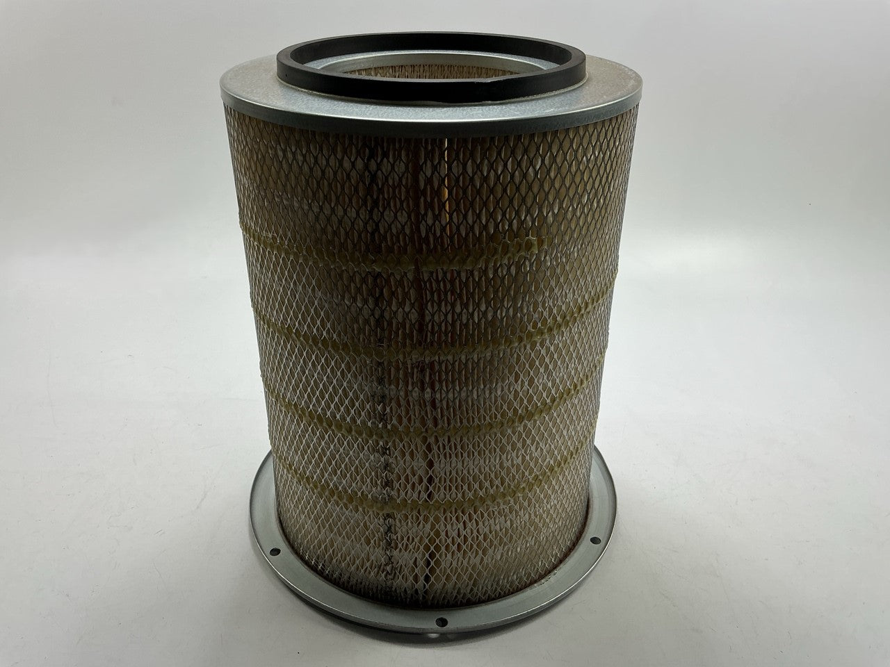 Carquest 87777 Air Filter Replaces 42777 AF3308 LAF6662 AF562 CA2554 AF958M