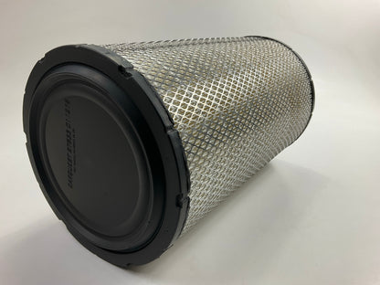 Carquest 87833 Heavy Duty Air Filter Replaces 42833 ME413506 LAF5783 RS3731