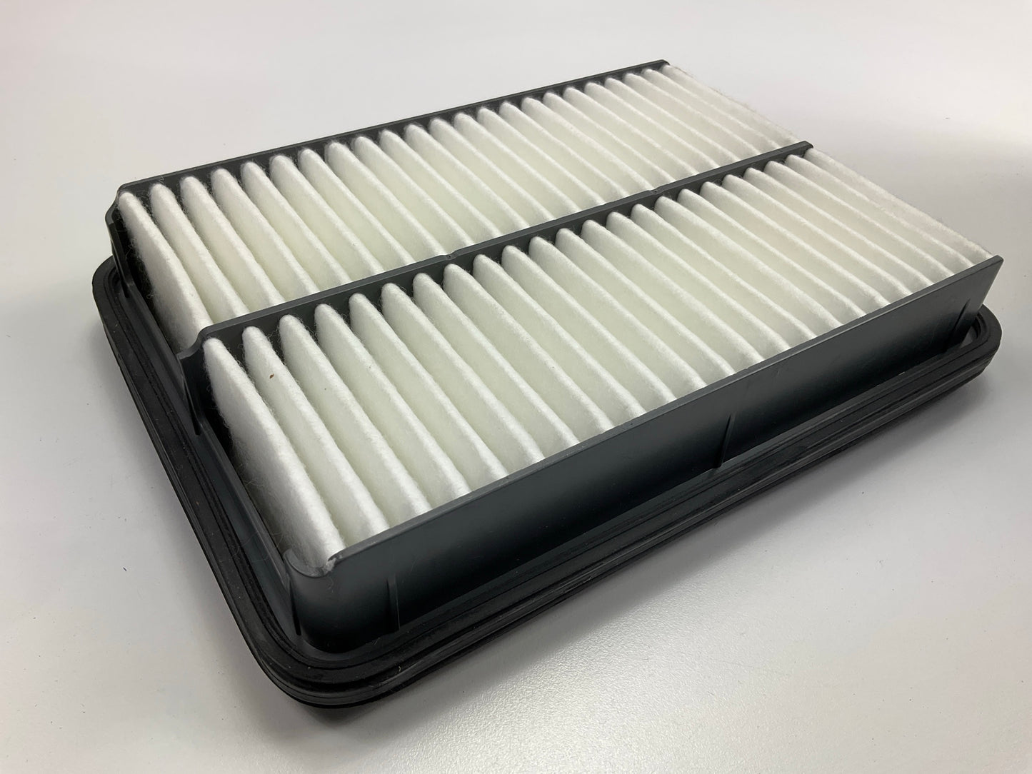 Carquest 87879 Engine Air Filter For 2003-2006 Hyundai Santa Fe 3.5L V6