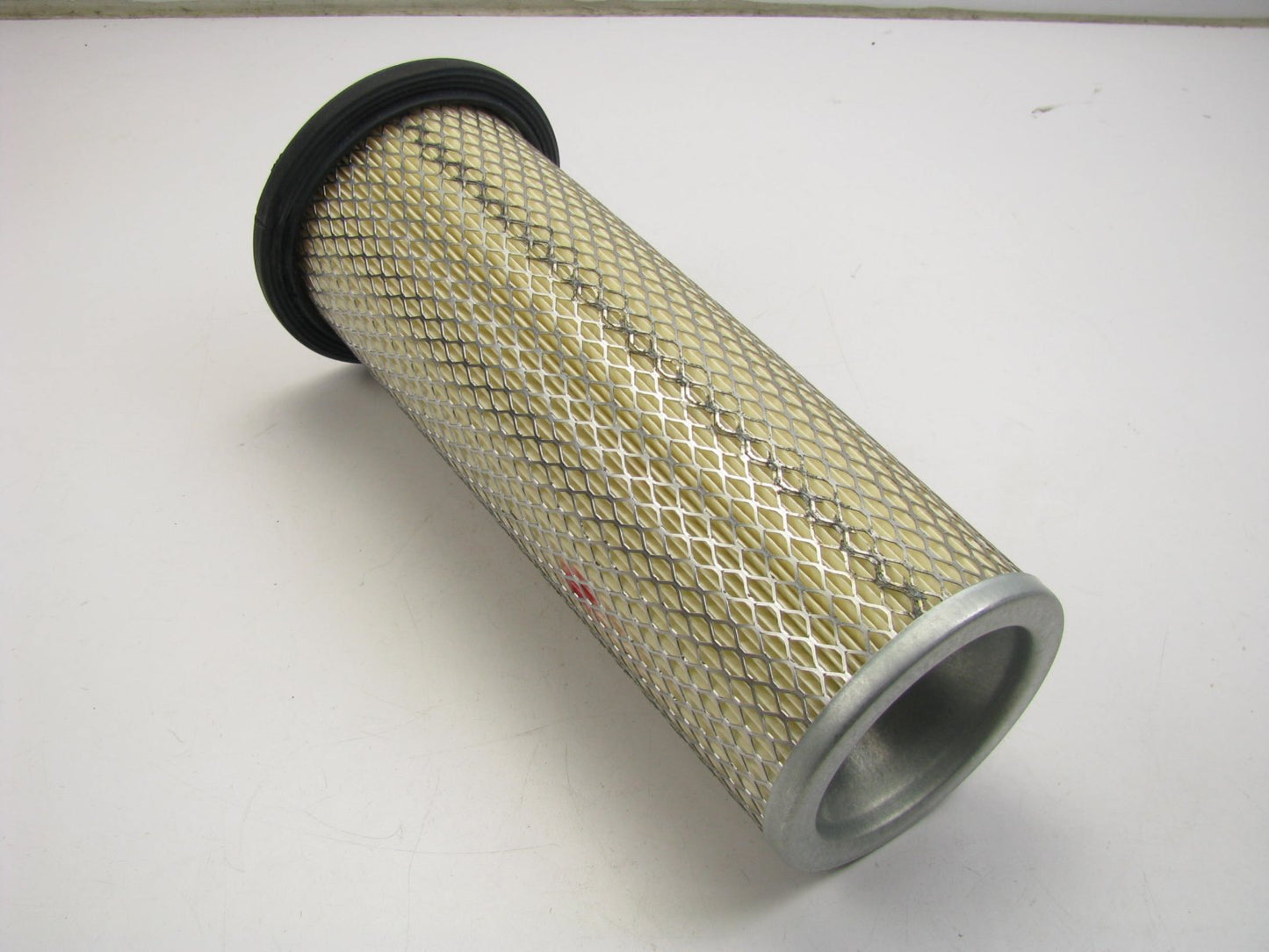 Carquest 87924 Air Filter Replaces: 46488 A52266 2924 LAF8808 AF490M P822143