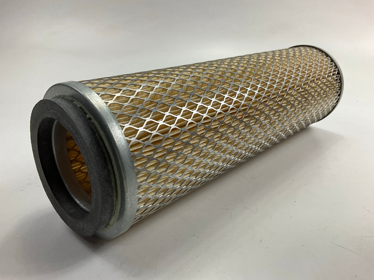 Carquest 87963 Air Filter Replaces 42963 AF3321 LAF1930 PA2303 AF1739 P607293