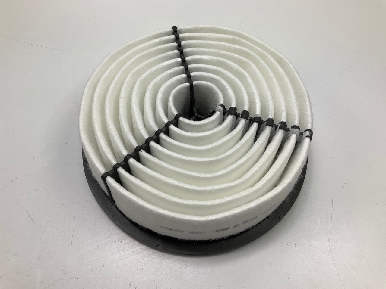 (2) Carquest 88043 Engine Air Filter