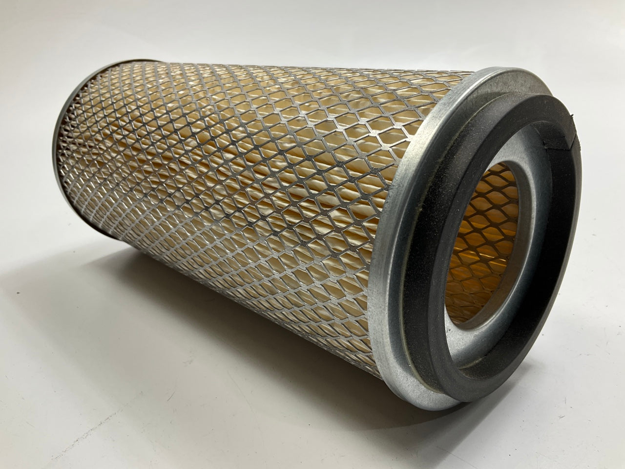 Carquest 88372 Air Filter Replaces 46372 178012300071 LAF1477 AF2171 CA6909