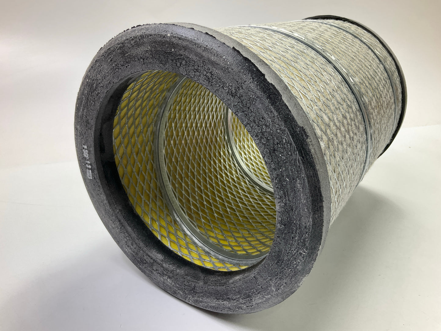 Carquest 88385 Heavy Duty Air Filter Replaces 41A216205P1 46385 AF25507 8402068