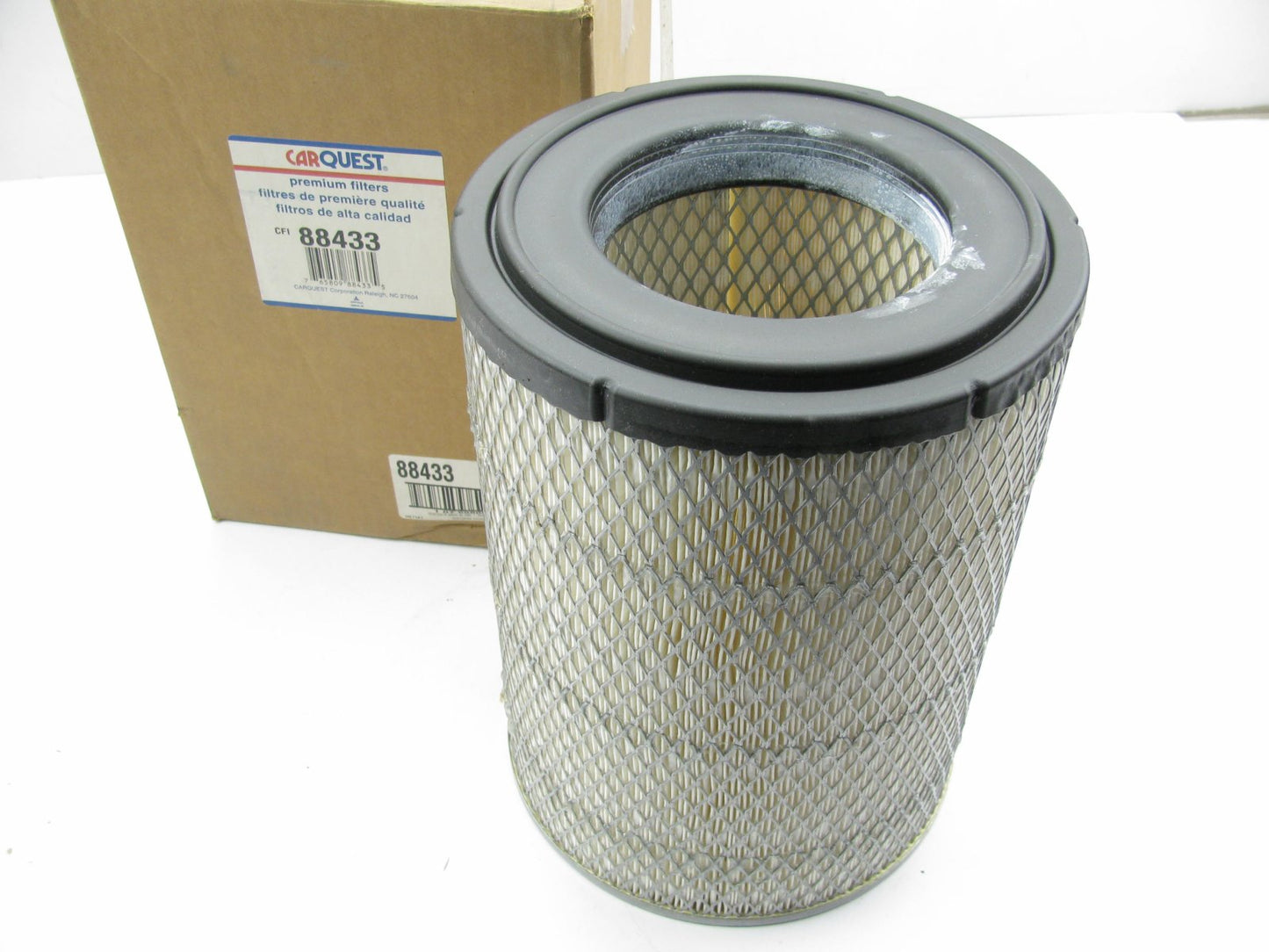 Carquest 88433 Air Filter Replaces: 46433 A64699 FA1076 AF25220 AF4878 RS2863