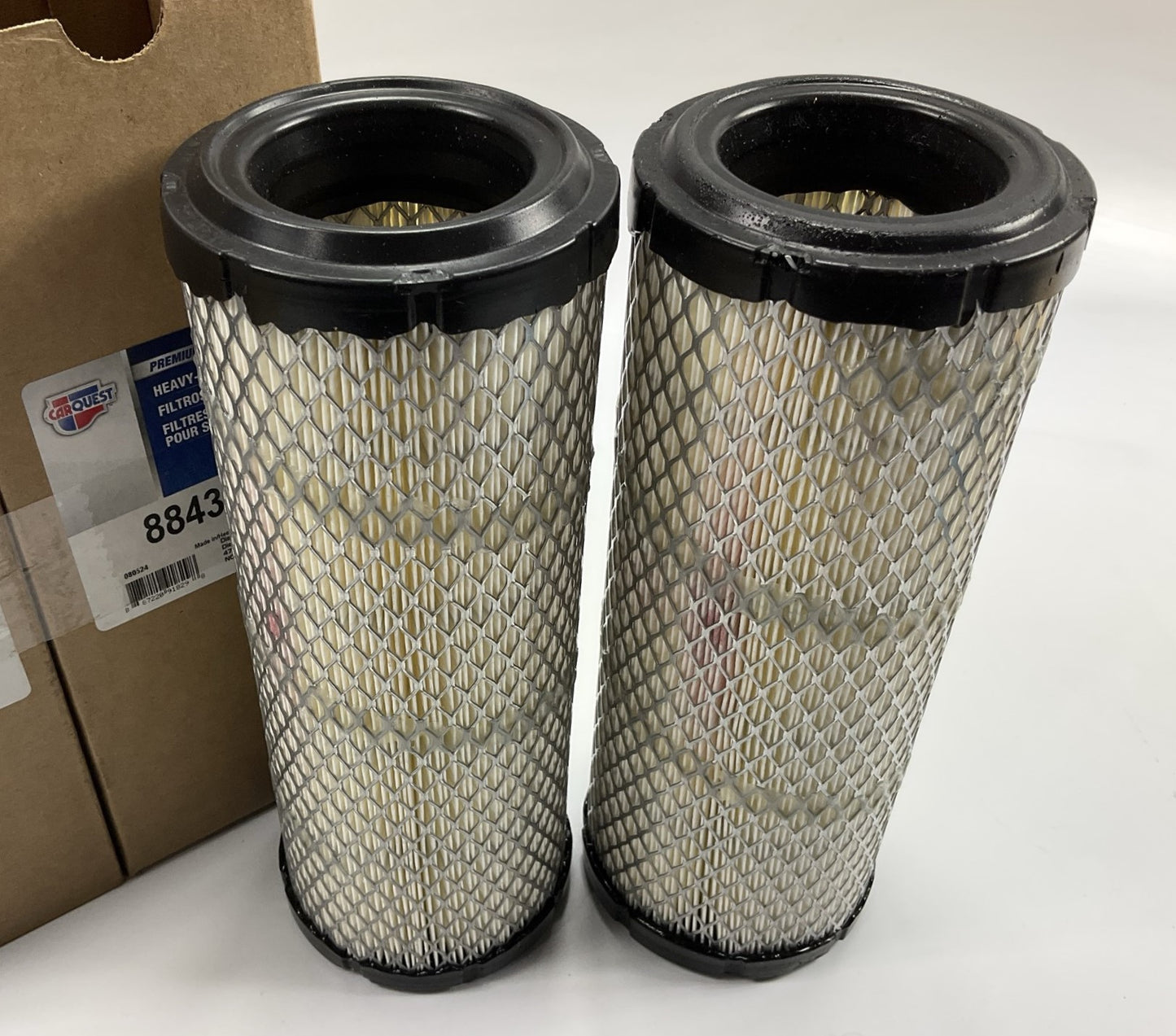 (2) Carquest 88438FR Air Filter - Replaces RS3716, LAF22029, 8001301, P831424
