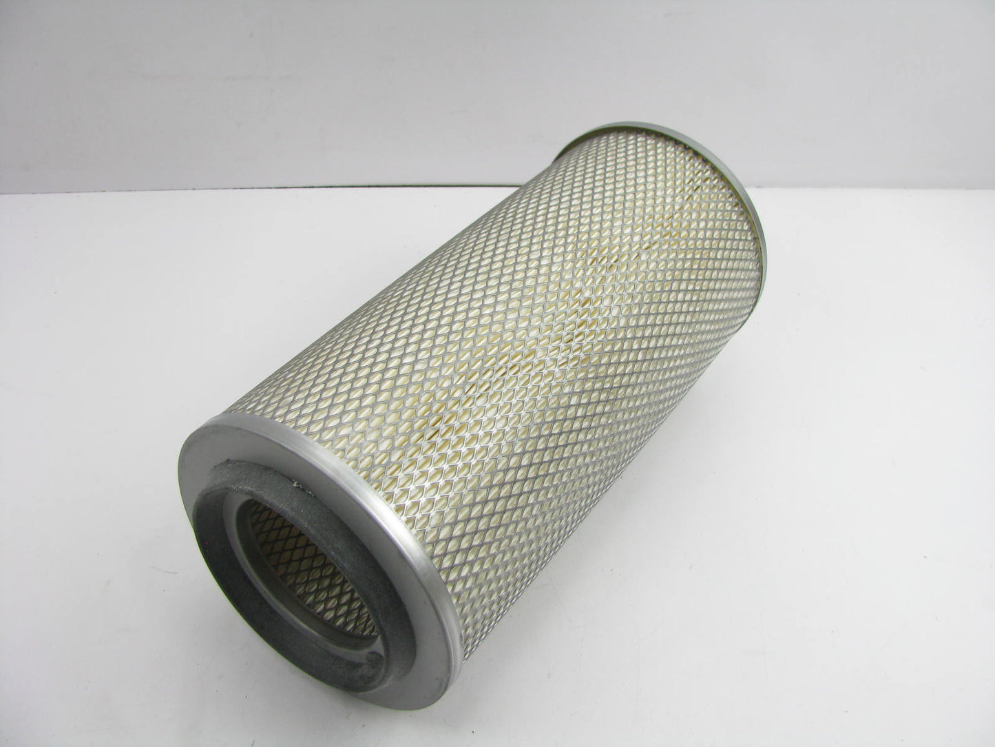 Carquest 88515 Air Filter Replaces CA7111 46515 A61605 LAF1714 AF639 AF4058