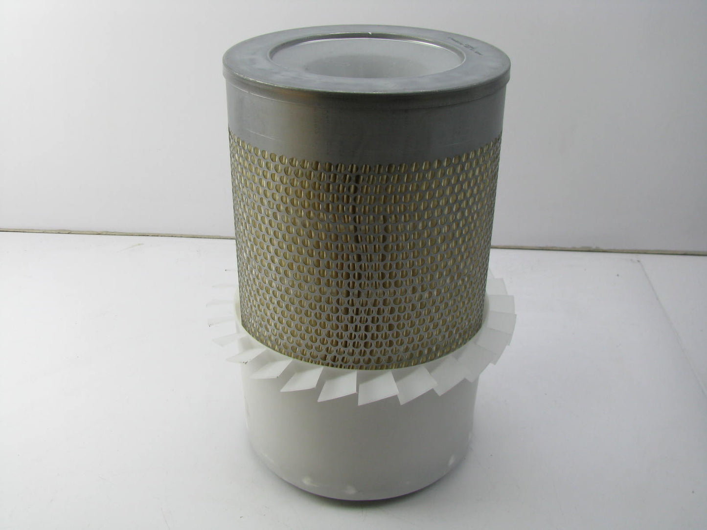Carquest 88521 Outer Air Filter For 1590 1594 1694 Tractors, DAF - 46521