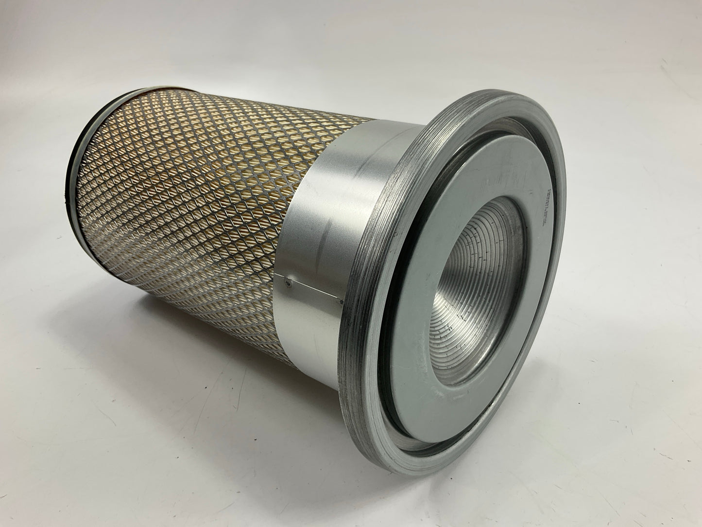 Carquest 88524 Air Filter For 1989-1991 Hino FA14, 87-91 FB14 3.8L Diesel