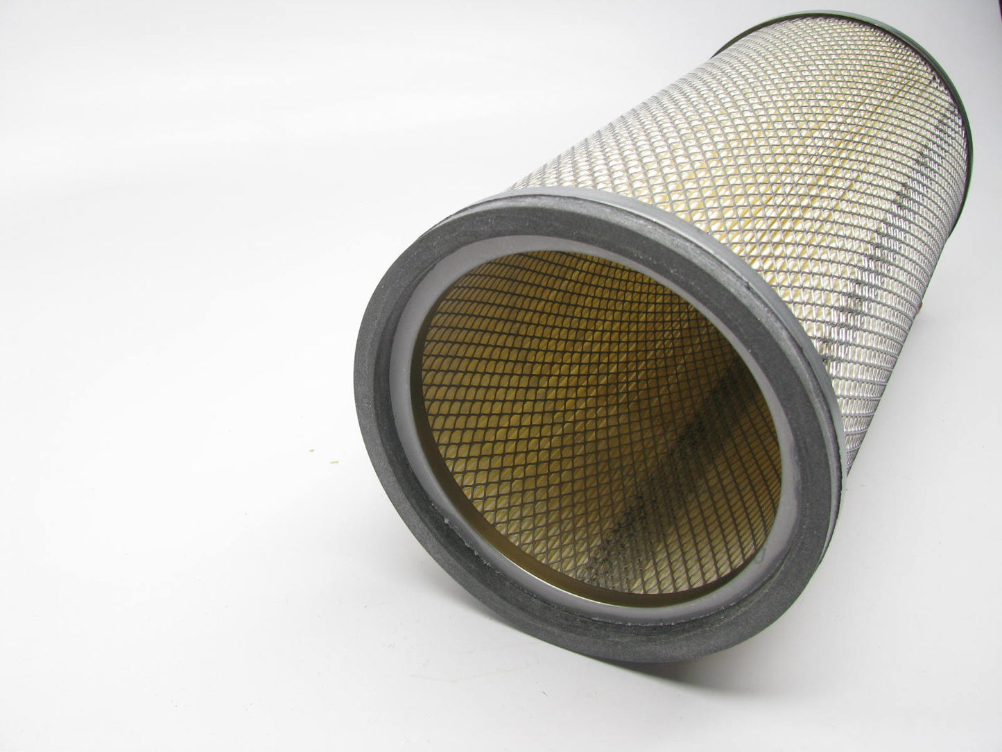 Carquest 88550 Air Filter For Various 1990-1999 International Harvester, 46550