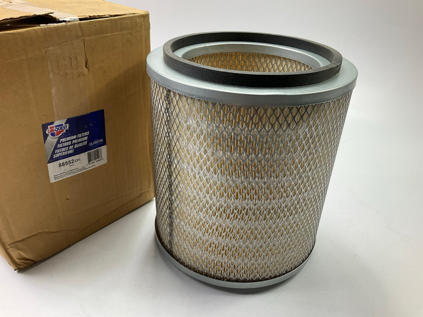 Carquest 88552 Air Filter - Replaces WIX 46552, BALDWIN PA2556, Purolator AF3202