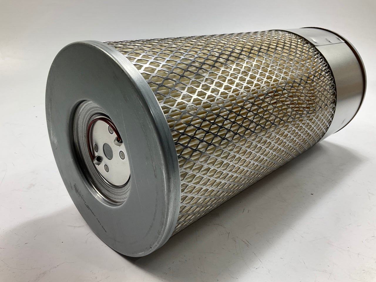 Carquest 88557 Air Filter Replaces 46557 A63520 6557 LAF1986 AF592