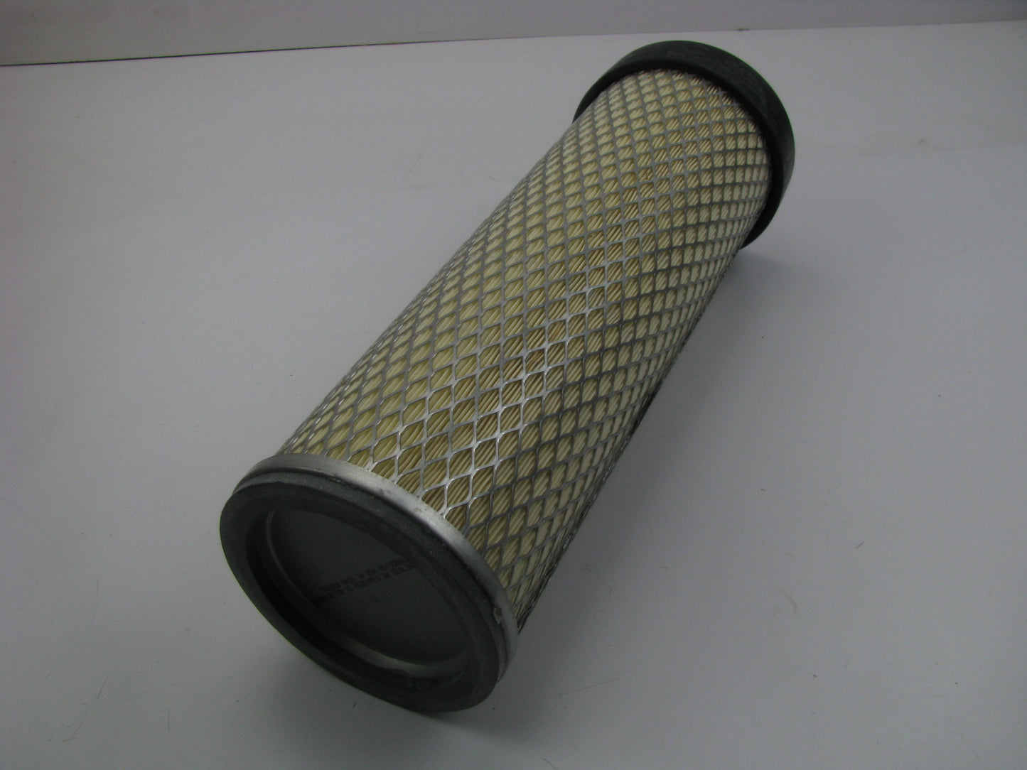 Carquest 88558 Air Filter Replaces CA7495SY 466558 A65103 LAF3533 AF2247 AF25361