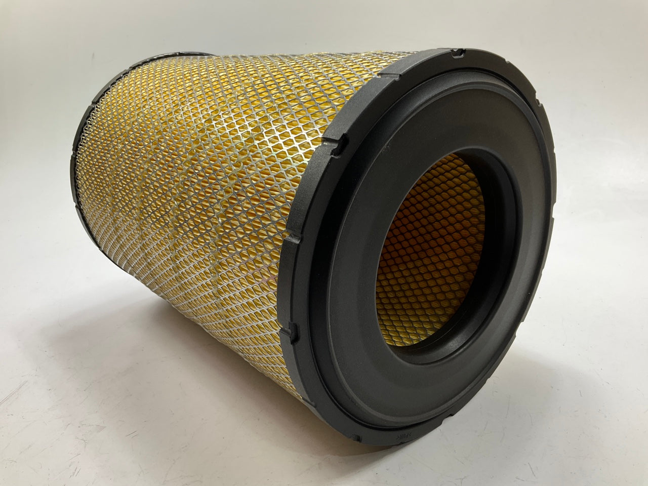 Carquest 88664XP Air Filter - Replacess RE51629, 46664, A65154, P533655, RS3548