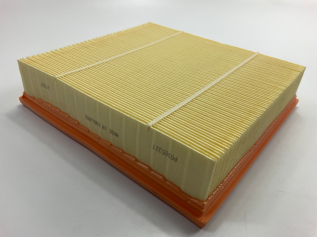 Carquest 88667 Engine Air Filter For 1997-2001 Cadillac Catera