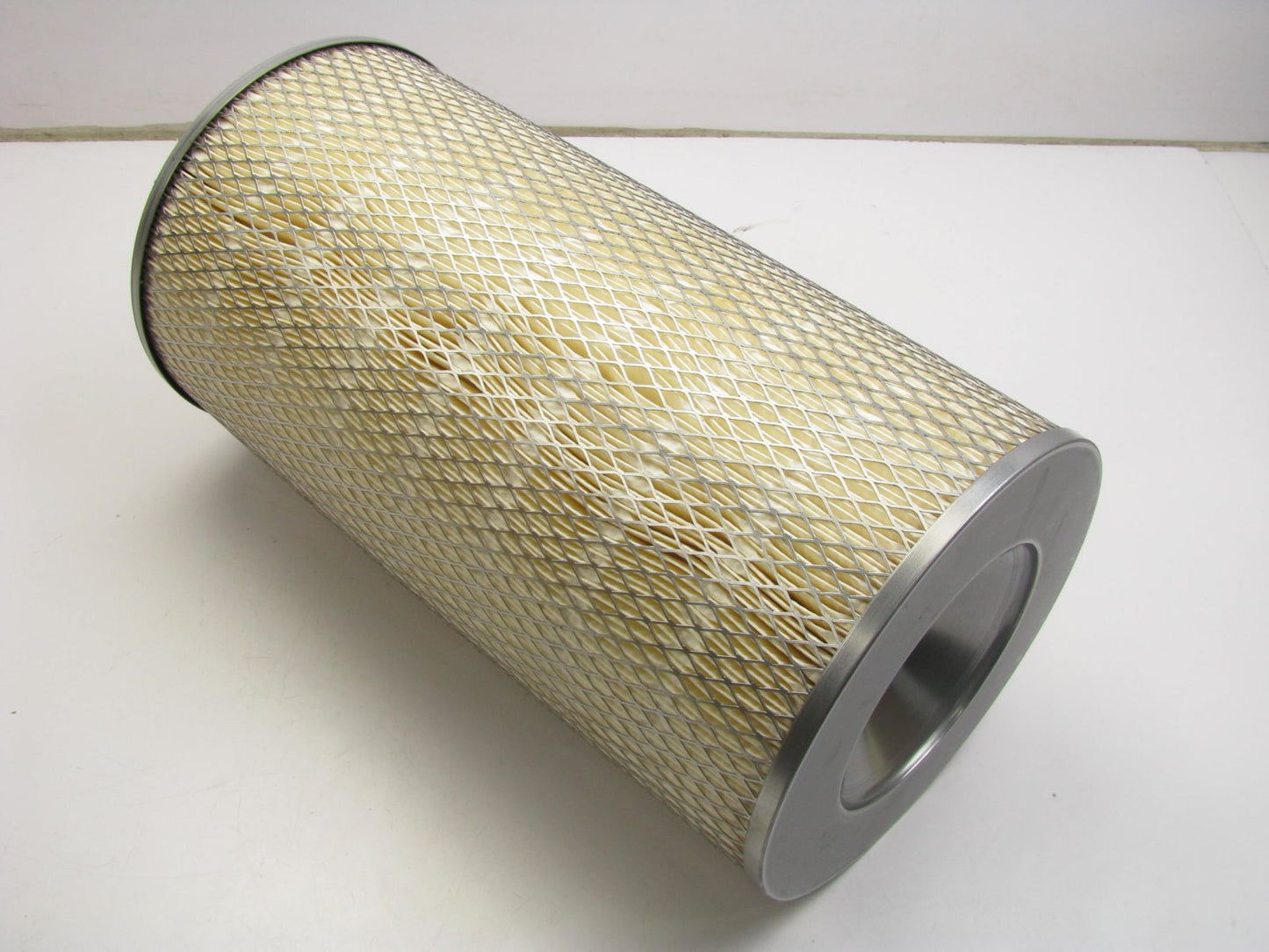 Carquest 88704 Air Filter Replaces: 46704, PA2567, 3I0300, LAF4121, A74539