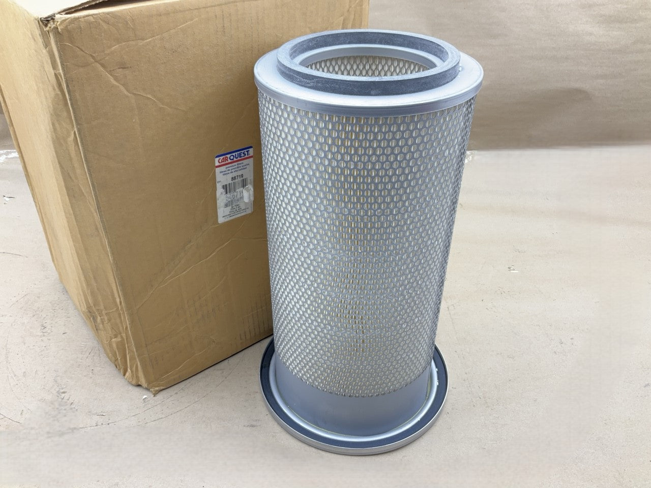 Carquest 88719 Heavy Duty Air Filter Replaces 46719 LAF1768 AF4706 CA6665